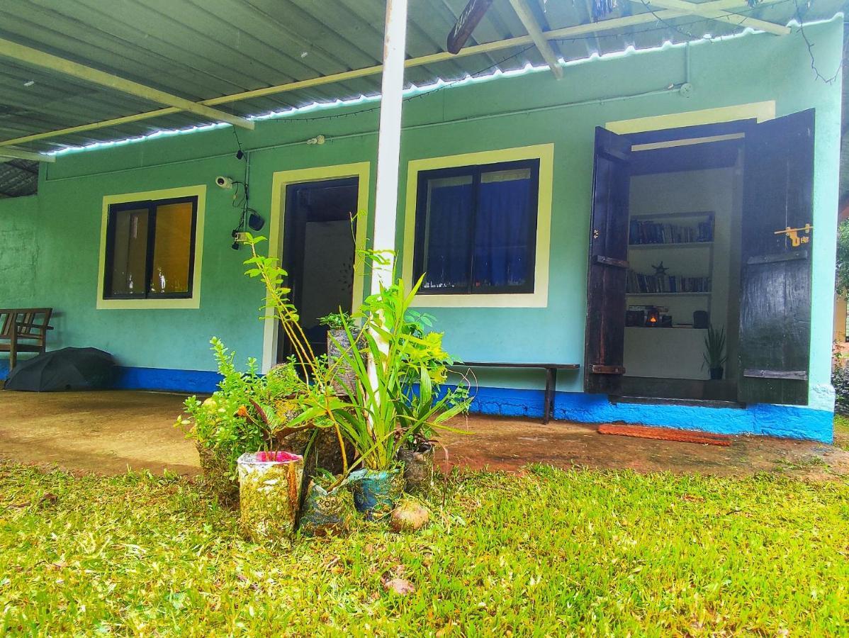 Blue Oasis Hotel Mangalore Exterior photo
